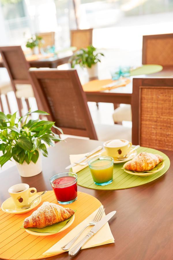 G/Hotel Lignano Линяно Сабиадоро Екстериор снимка