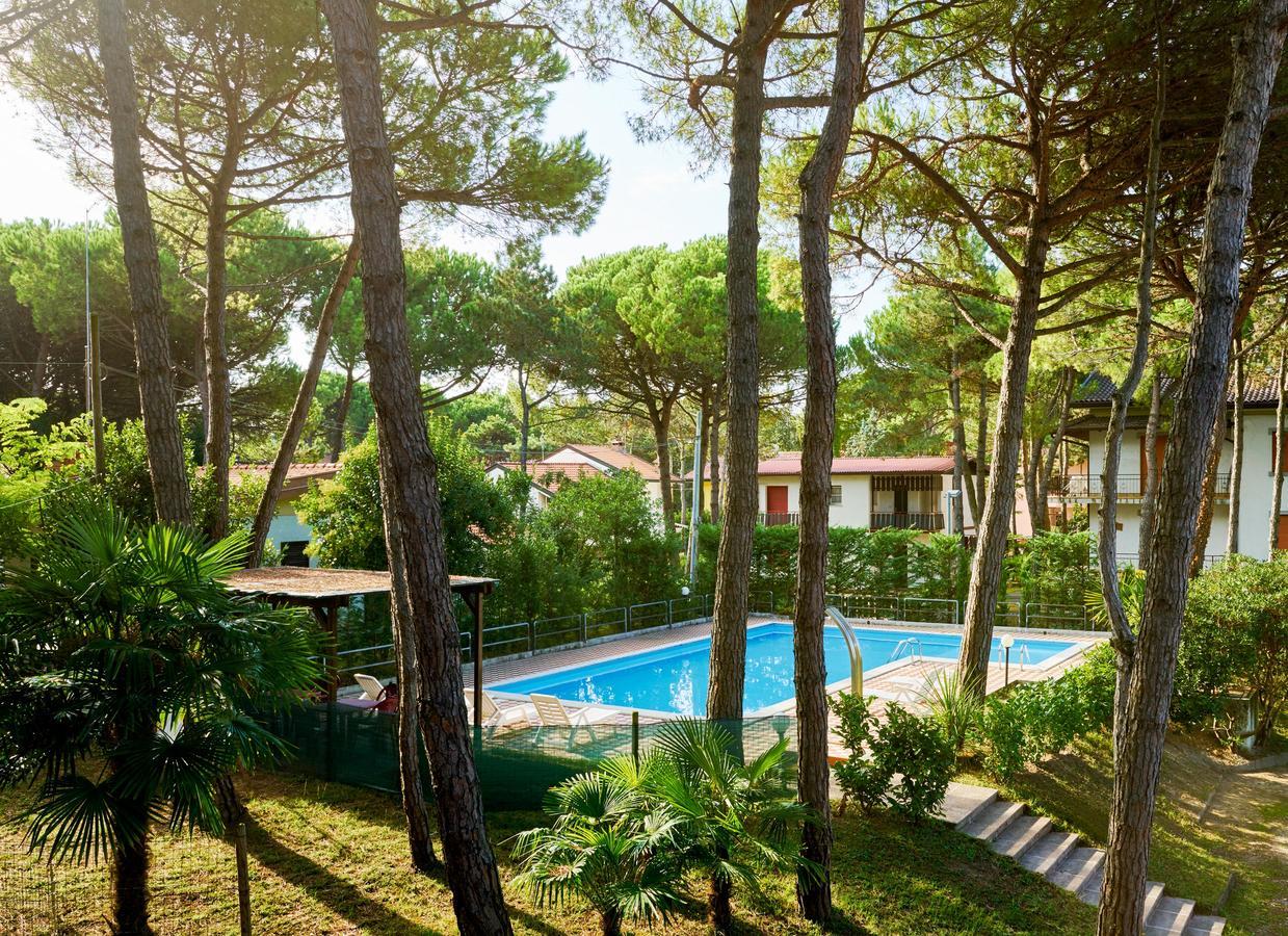 G/Hotel Lignano Линяно Сабиадоро Екстериор снимка