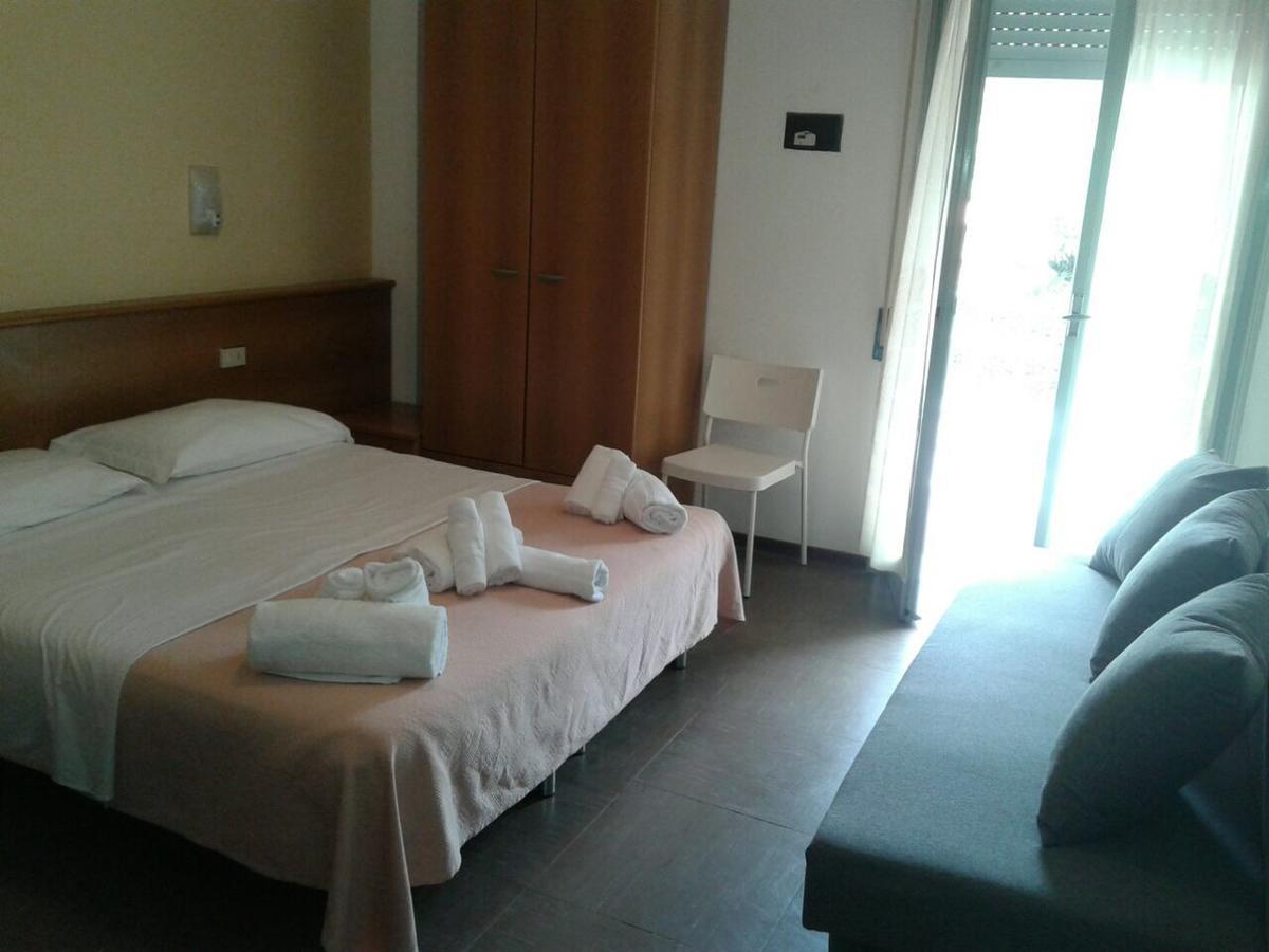 G/Hotel Lignano Линяно Сабиадоро Екстериор снимка